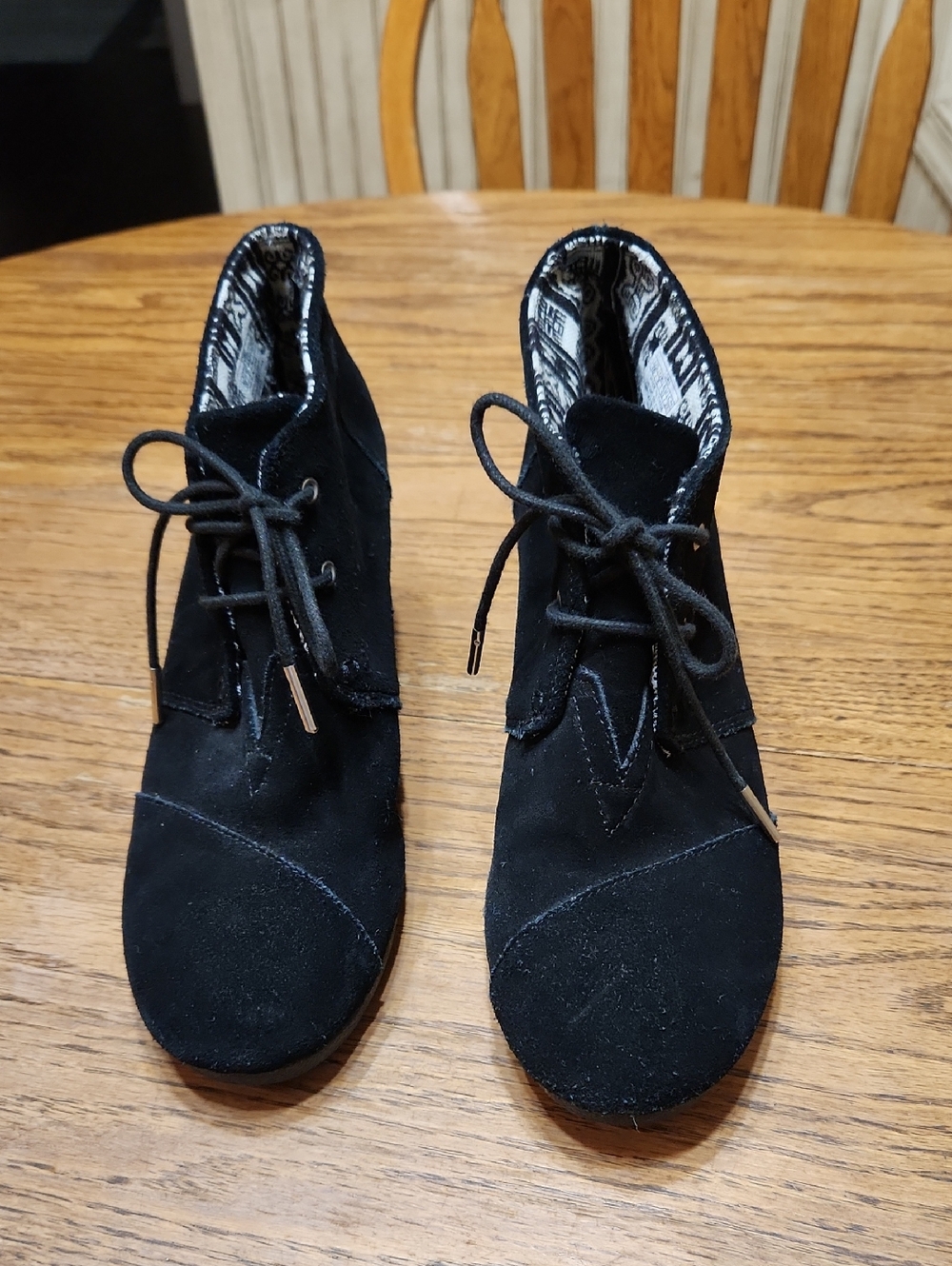 Toms Black Wedge Booties Size 10